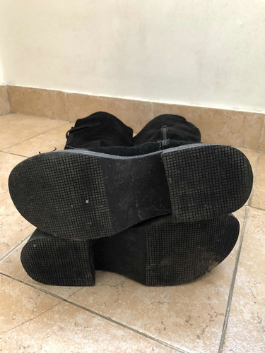 Botas Bucaneras De Gamuza Y Plataforma. Mujer. T 37