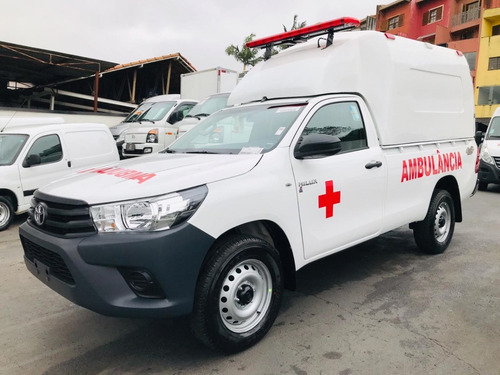 Toyota Hilux Ambulancia 2.8 Tdi Cab. Simples Chassis 4x4 2p