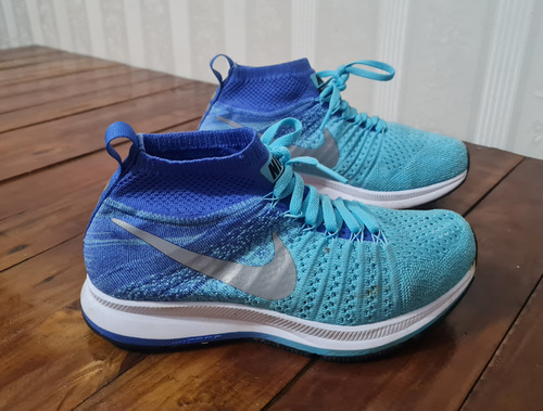 Zapatillas Nike Talle 36 - 23cm (Usado)