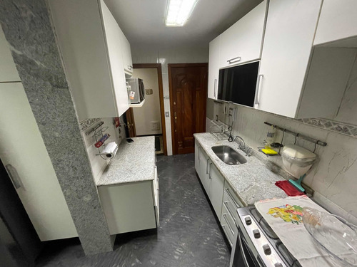 Imagem 10 de 14 de Vende-se Maravilhosa Cobertura Duplex. Excelente Localização