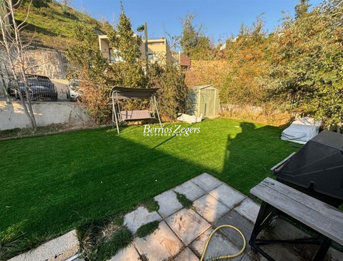 Casa En Venta De 4 Dorm. Lo Barnechea Townhouse Oportunidad