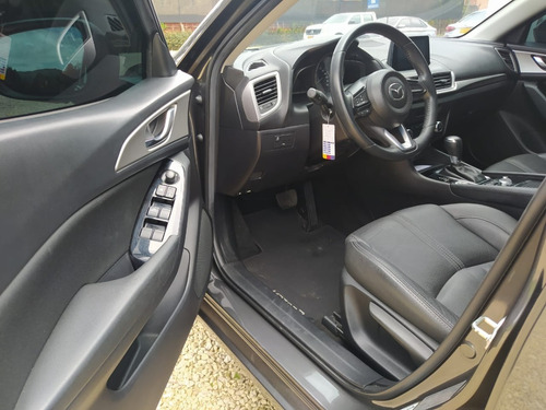 Mazda 3 Touring At 2018