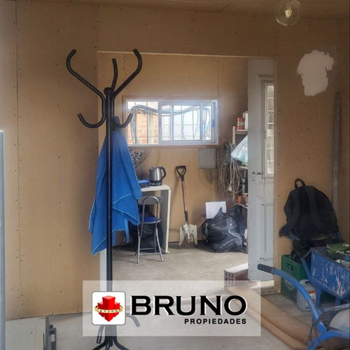 Casa En Venta En Mariano Acosta