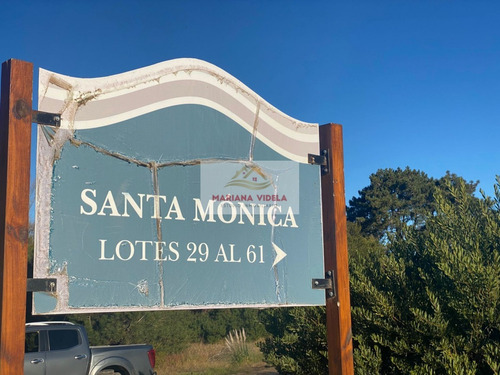 Terreno En Venta En North Beach, Barrio Santa Monica. Oportunidad!