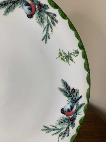 Panetoneira Aberta De Porcelana Com Prato - P8