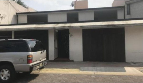 Venta De Casa En Parques Del Pedregal Cdmx