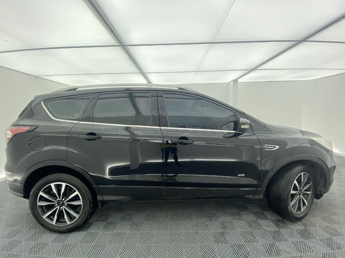 Imagen 11 de 25 de Ford Escape