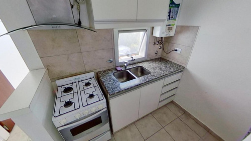 Imagen 6 de 16 de Departamento Un Dormitorio Con Cochera - Zona Plaza Moreno