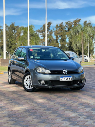 Volkswagen Golf 1.6 Conceptline