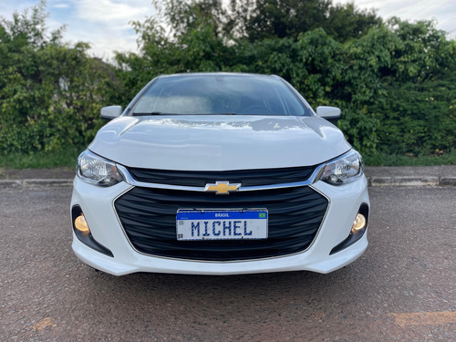 Chevrolet Onix plus 1.0 Lt 4p