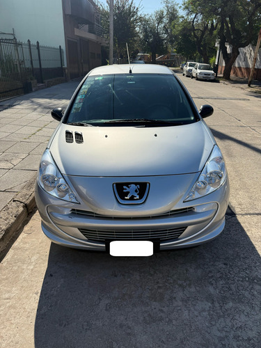Peugeot 207 1.4 Active 75cv