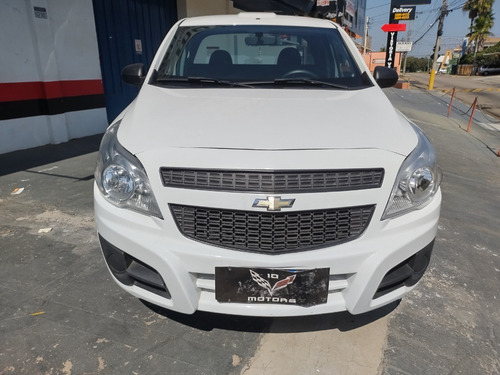 Imagem 4 de 12 de Chevrolet Montana Ls 1.4 Flex - Com Ar E Direção - 2019
