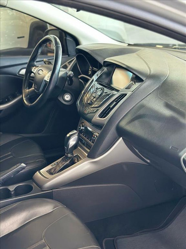 Ford Focus 2.0 SE 16V FLEX 4P POWERSHIFT
