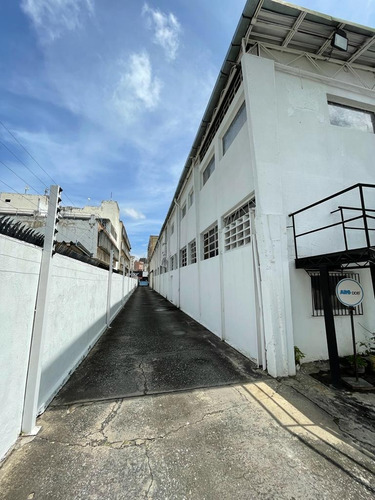 Imagen 3 de 10 de Se Vende Edificio 5.671m2 Los Ruices