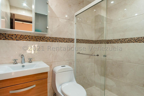 Imagen 11 de 22 de Casa Venta Alto Hatillo Cod. 21-15355-y Ymanol Elizalde 0414-3227631