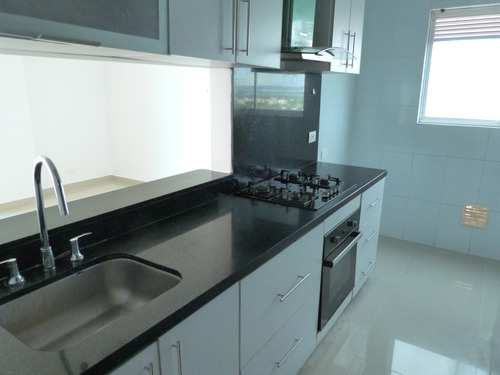 Imagen 10 de 30 de Venta O Alquiler De Apartamento En Crespo.