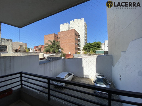 Imagen 5 de 18 de Hermoso Semipiso En Villa Ballester Centro!