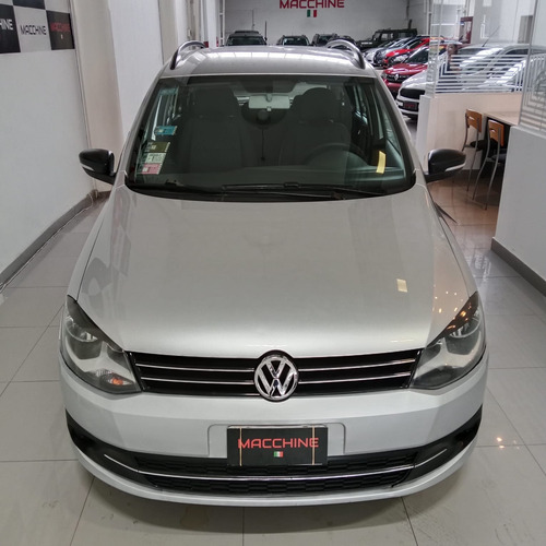 Volkswagen Suran 1.6 Trendline 11b