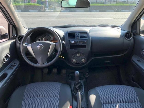 Nissan March 1.0 12v S (flex) Flex Manual