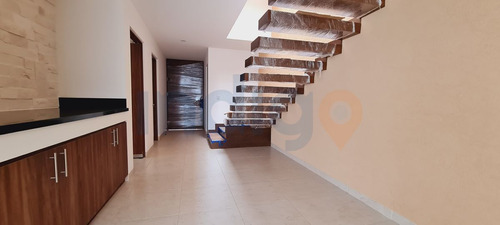 Imagen 13 de 30 de Casa En Venta En Corregidora, Cuatro Recamaras