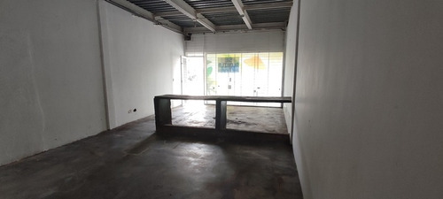 Imagen 5 de 12 de Local En Venta Paraparal Los Guayos 04144194178