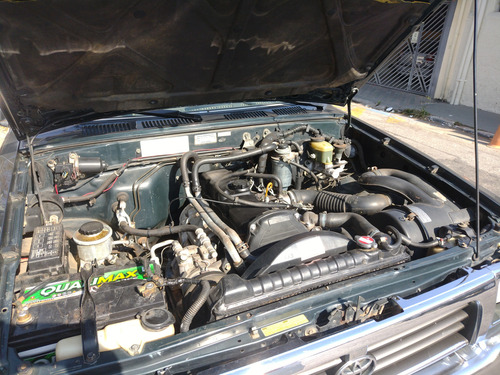 Toyota Hilux 2.8 Sr5 Cab. Dupla 4x4 4p