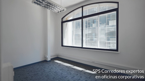 Imagen 14 de 29 de Arriendo De Exclusiva Oficina Completamente Remodelada