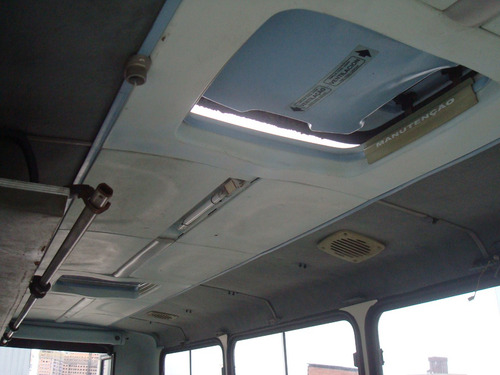 Micro-onibus Mb Acelo 915c Ano 2002 Ideal Para Motor-homer