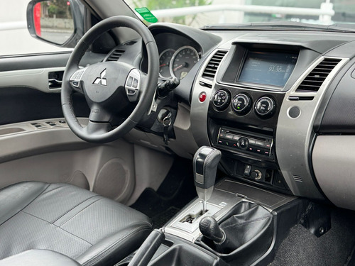 Mitsubishi Pajero Dakar 3.2