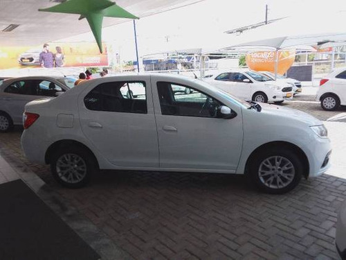 Imagem 9 de 9 de Renault Logan 1.0 12v Sce Flex Zen Manual
