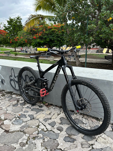 Commencal Sx V3 Súper Enduro/mtb/enduro Como Nueva Negro M (Usado)