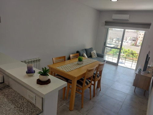Dorrego Apart. Departamento Céntrico Con Estacionamiento Privado