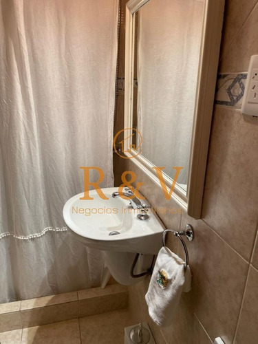 Imagen 5 de 12 de Departamento De 1 Dormitorio En Torre Del Plata Ii, Playa Brava