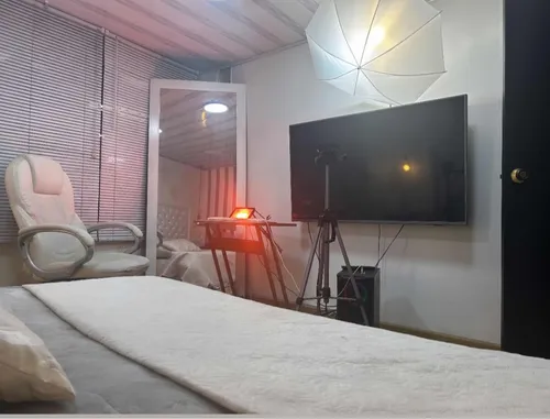 Estudio Web Cam 4 Rooms, Sala, Cocina, Baño!!