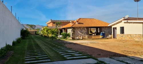 Imagen 2 de 15 de Casa En Safari Carabobo Cod:133972 Albert G. 04121444789