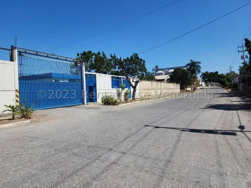 Francisco Rojas Norscia Rentahouse Alquila, Amplio Galpón Comercial, En Zona Industrial De Barquisimeto, 2 4 - 1 3 6 1 5, Para Tu Empresa, Comercial E Industrial, Almacenes Y Demás, Invierte Ya!!!