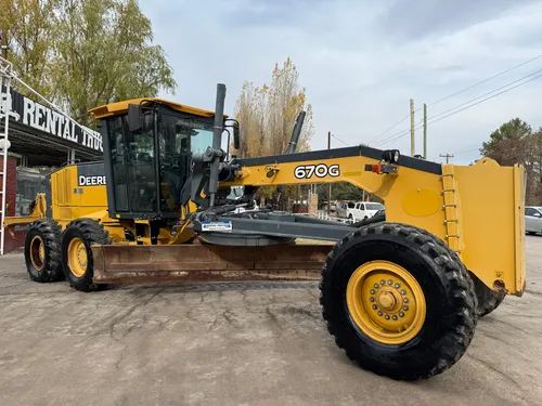 Motoniveladora John Deere 670 G Año 2015 Rentaltrucks Vial