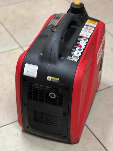 Generador Inverter Súper Silencioso 2000 Watts Predator (Usado)