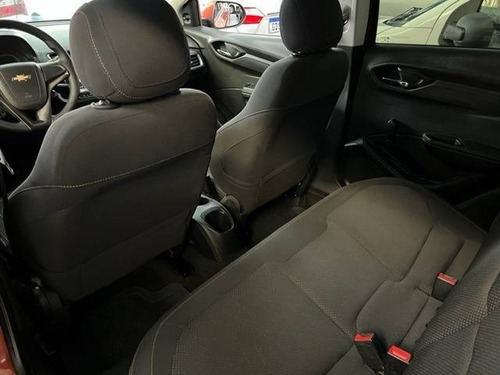 Imagem 10 de 11 de Chevrolet Onix Lt 1.0 8v Flex 2013 Impecável
