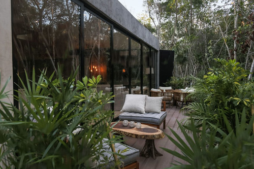 Penthouse Eco Amigable, Alberca Con Multiples Areas Comunes