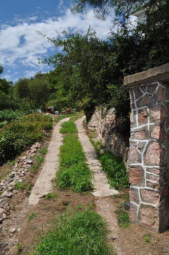 Hermosa Casa En Río Ceballos.
