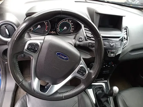Ford Fiesta Titanium 1.6cc MT AA