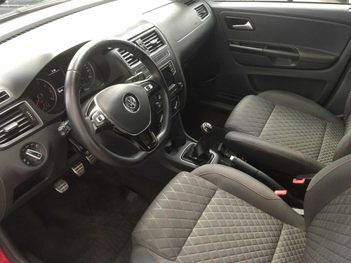 Imagen 10 de 15 de Volkswagen Crossfox 2016 1.6 Highline