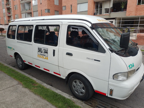 Kia Pregio Modelo 2004