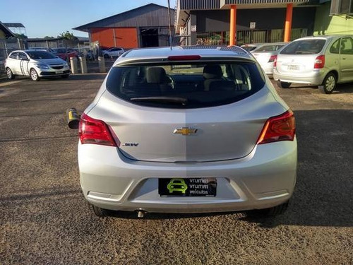 Imagem 4 de 15 de Chevrolet Onix 1.0 Mpfi Joy 8v Flex 4p Manual