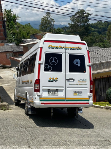 Mercedes Benz Sprinter 2012