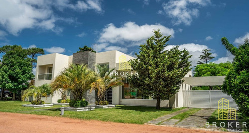 Venta Casa 4 Dormitorios Mansa Barrio Privado Punta Del Este Boulevard Park