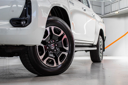 Imagen 5 de 22 de Toyota Hilux Srx 2.8 Tdi 4x4 0km 2022
