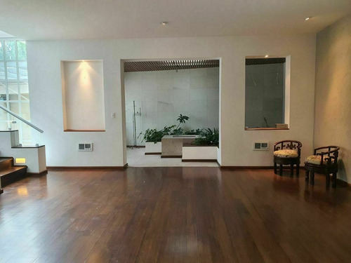 Majestuosa Residencia En Jardines Del Pedregal (r)