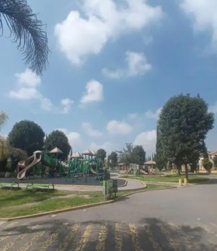 Bonita Y Amplia Casa, Excelente Ubicación En Fracc. Real De Verona, Muy Cerca Del Mexibus, Aifa Y Cdmx -no Créditos- Jagr